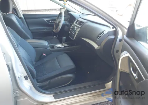 2017 Nissan Altima 2.5 S из США, поврежденный, VIN 1N4AL3AP4HC168216